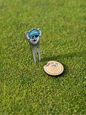 LAB Golf x Uncrustables Golf Divot Tool & Ball Marker Set
